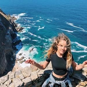 Meet your Posher, Kiley